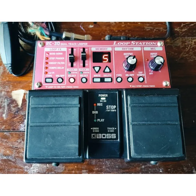 Pedal Boss Rc-30 Loop Station Dual Tracker Looper Ok