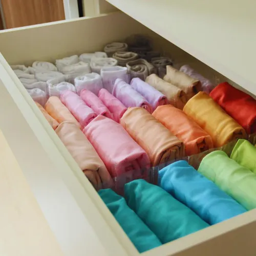 Colmeia organizadora cheap para camisetas