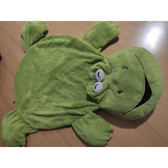 Alfombra De Sapo Peluche Para Decorar El Cuarto Infantil