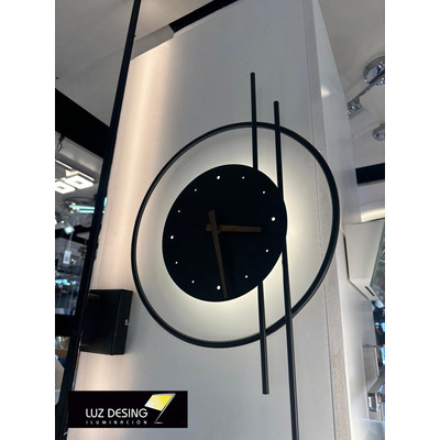 Aplique Pared Led Gard Negro Con Reloj Deco Moderno Cie