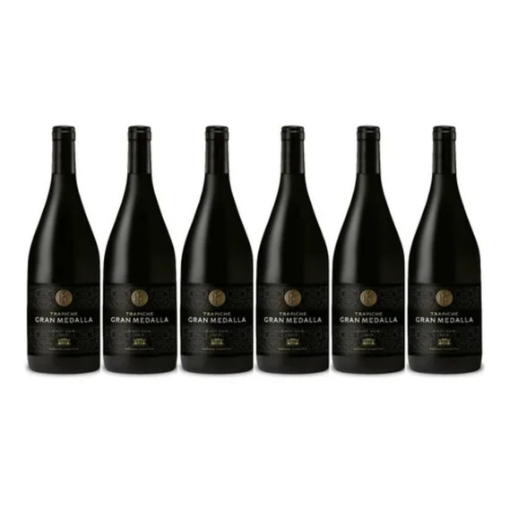 Gran Medalla Pinot Noir 750cc Cajax6  Zetta Bebidas