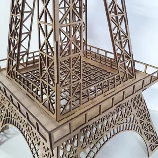 Kit Torre Eiffel Mdf: 02 Torres 1,25 Metros + 02 Torres 65cm