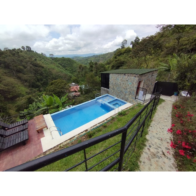 Vendo Casa Campestre Amoblada Y De Lujo En La Cabaña, Manizales