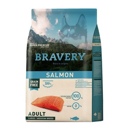 Alimento Bravery Super Premium Adult Dog Large/Medium Breeds para perro adulto de raza mediana y grande sabor salmón en bolsa de 4kg