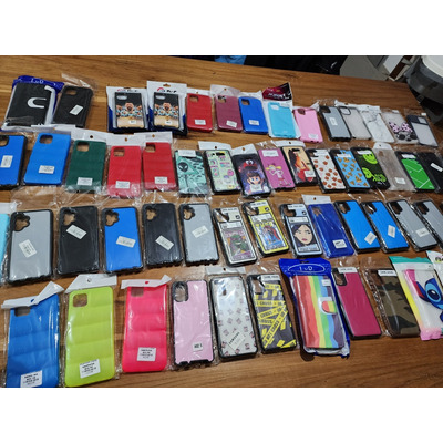 Lote De Fundas Liquidacion De 2019 A 2023 Hot Sale Cases 