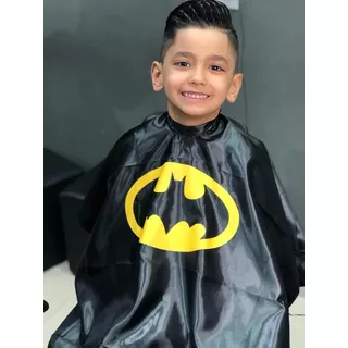 Capa Pra Corte De Cabelo Infantil Cetim Estampada Barbeiro Cor Batman Capa Infantil