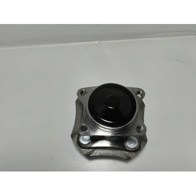 Mozo Cubo Trasero Toyota Yaris Sin Abs 2000-2005