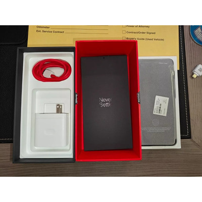 Oneplus 11 5g - 16/256gb (dual Sim+ Oneplus Buds Pro 2 Vende