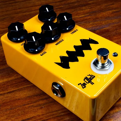 Pedal Charlie Brown V4 Jhs Clone - Zen Effects Cor Amarelo