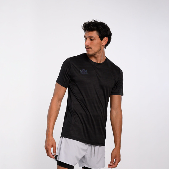 Remera Pro Training Poly Tee Umbro Adulto