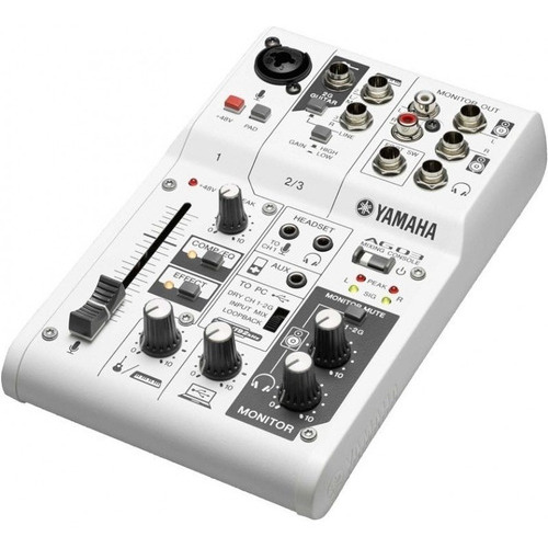 Consola Yamaha Ag03 De Mezcla