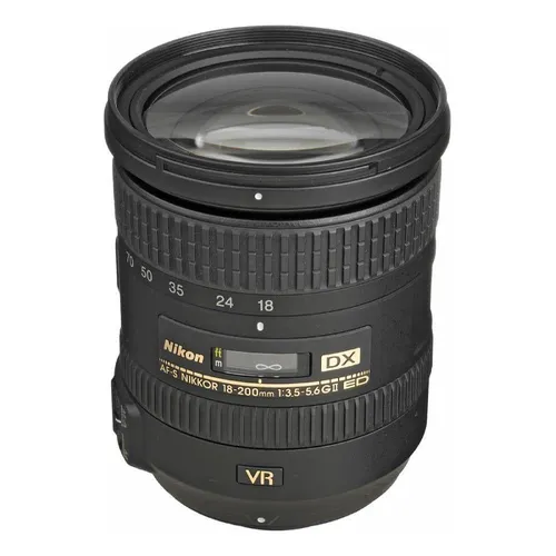 Canon EF-S 18-200mm f/3.5-5.6 IS Lens Review