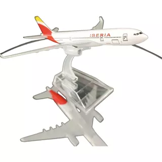 Escala 1/400, Iberia A-330, Metalico, 15cms Largo.