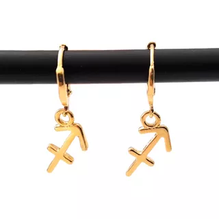 Aretes Huggies Signo Sagitario En Chapa De Oro 22 Kilates