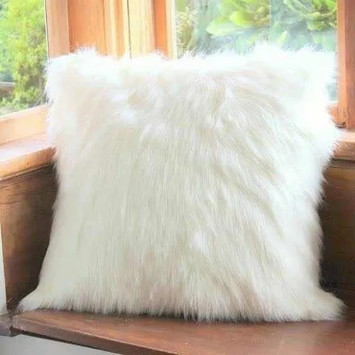 Cojin blanco peluche deals