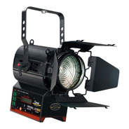 Iluminador Video Fresnel Led 120w. Dmx-manual 