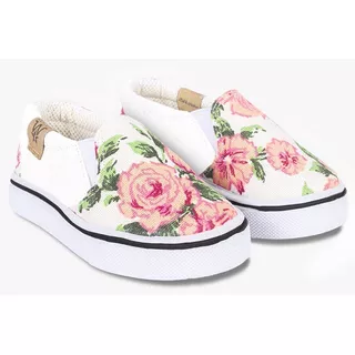 Panchas Para Bebe Blanca Con Flores Talles Del 17 Al 26