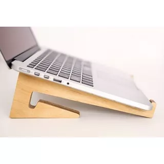 Base Sencilla Para Laptop Madera Corte Laser Personalizada