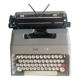 Máquina De Escribir Olivetti Lettera 35