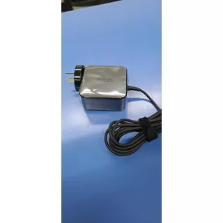 Adaptador Asus 45w 19 V 4 Mm 