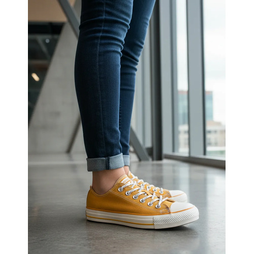 Tênis Converse Feminino Taylor Curto Tecido