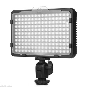 Reflector De Luz Led Para Camaras Y Filmadoras 216 Led,nuevo