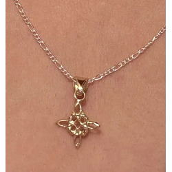 Foto de cliente: Dije Nudo de Bruja Celta Oro 10k Hueco con Cadena Eslabón 50cm