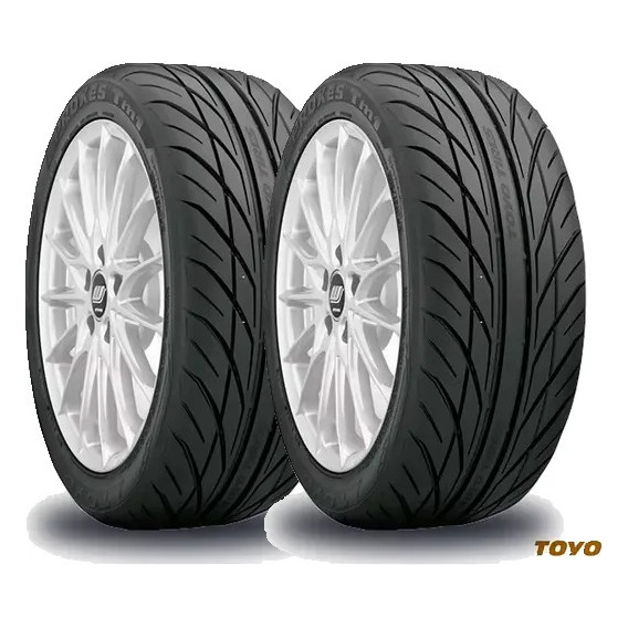 Kit de 2 llantas Toyo Tires Proxes TM1 205/40R17 84 W