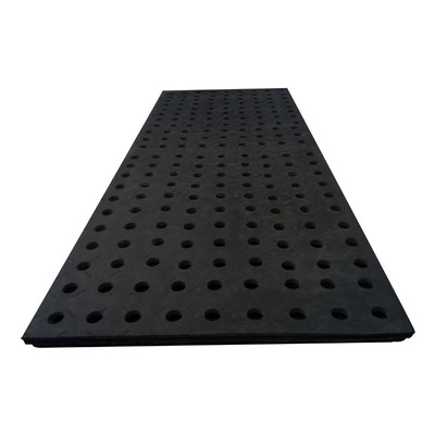 Piso Emborrachado Para Canil 19mm X 45cm X 1,10mts C/ Furos