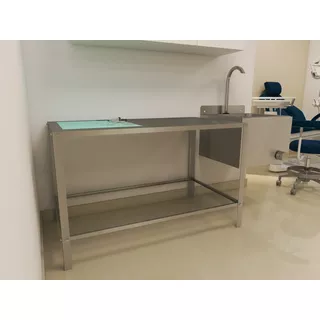 Mesa De Atendimento Veterinária Cirúrgica C Pia D Assepsia