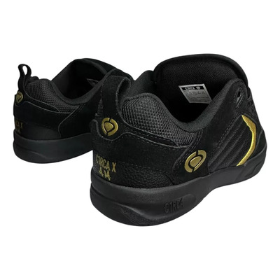 Tenis Circa Modelo Cx201r  ( Color  Black- Gold) Para Hombre