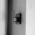 Juego con 2 ganchos de pared cerrados Elight Cge150, o negros