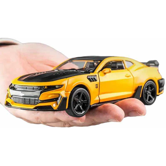 Auto Camaro Chevrolet A Escala 1:32 Con Caja Coleccionable