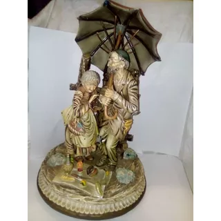 Antigua Figura Porcelana Capodimonte Antiguo Los Vendedores