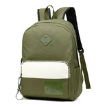 Mochila Everlast Urbana Porta Notebook Llavero 21878 Color Verde Diseño De La Tela Liso