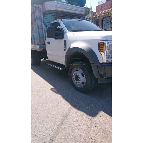 Estribos Ford Super Duty F-350 F-450 2017-2019