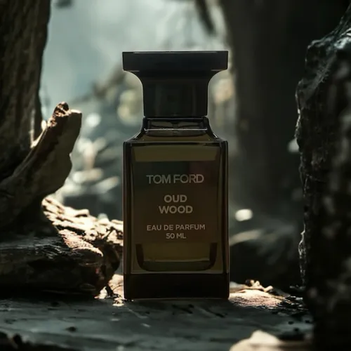 m Ford Oud Wood Eau de Parfum - Perfume Unissex 100ml - neeche
