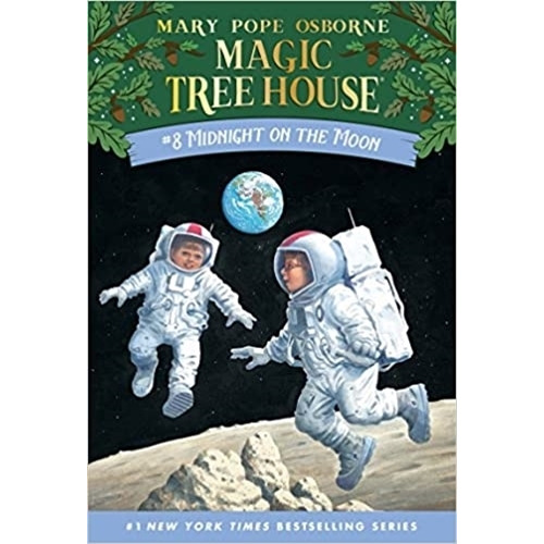 Midnight On The Moon (magic Tree House, No. 8), De Mary Pope Osborne. Editorial Random House Books For Young Readers, Tapa Blanda En Inglés, 0000