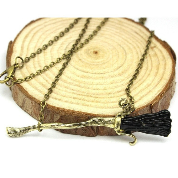 Magia Harry Potter: Collar Escoba Voladora, Saeta Fuego