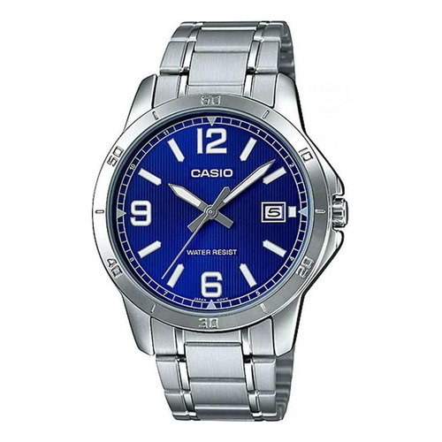 Reloj de pulsera Casio Enticer MTP-V004 de cuerpo color plateado, analógico, para hombre, fondo azul, con correa de acero inoxidable color plateado, agujas color plateado y blanco, dial plateado, minutero/segundero plateado, bisel color plateado y desplegable