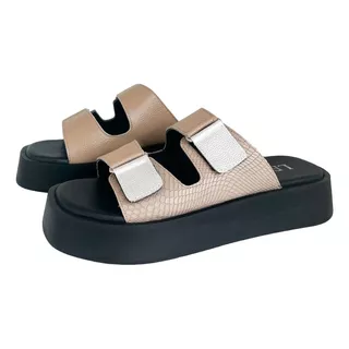 Plataforma Negra- Modelo Saudade- Leiden Shoes