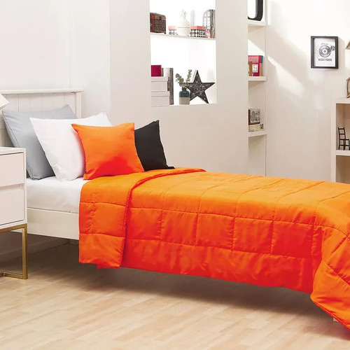 Cubrecama Oro Liso Casablanca 1 1/2 Plaza Color Naranja