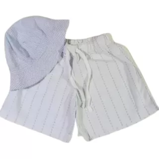 Conjunto Short  Y Gorra Piluso  (cheeky) - Bebe