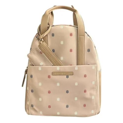 Mochila Backpack Tommy Hilfiger Mujer 69j8441 Color Beige Diseño de la tela  Liso