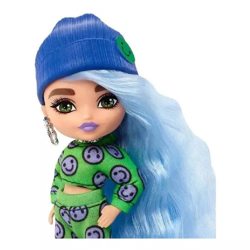 Boneca Barbie Extra Minis - Roupa Emoji - Gorro Azul - Mattel -  superlegalbrinquedos