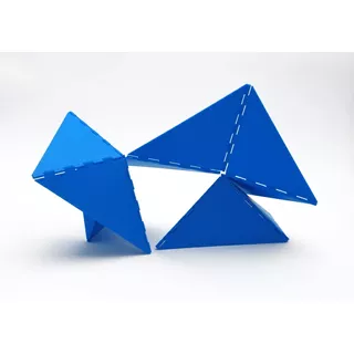 Bicho Linear Lygia Clark Azul