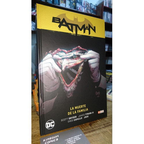 Batman: La Muerte De La Familia., De Scott Snyder. Serie Batman Editorial Ecc España, Tapa Dura, Edición Segunda En Español, 2020