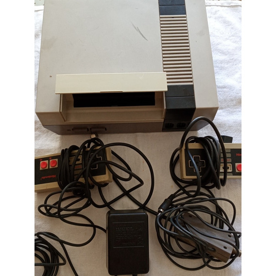 Consola Nintendo Nes Original Completa Con 15 Juegos