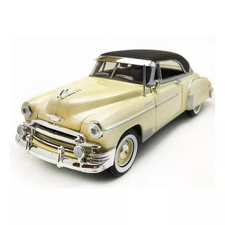 Chevrolet Belair 1950 Creme - Escala 1/24