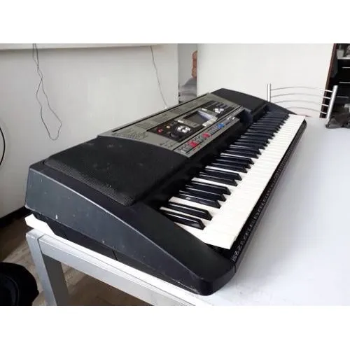 Teclado musical Yamaha PSR Series 350 | MercadoLivre Teclado musical Yamaha PSR Series 350 | MercadoLivre